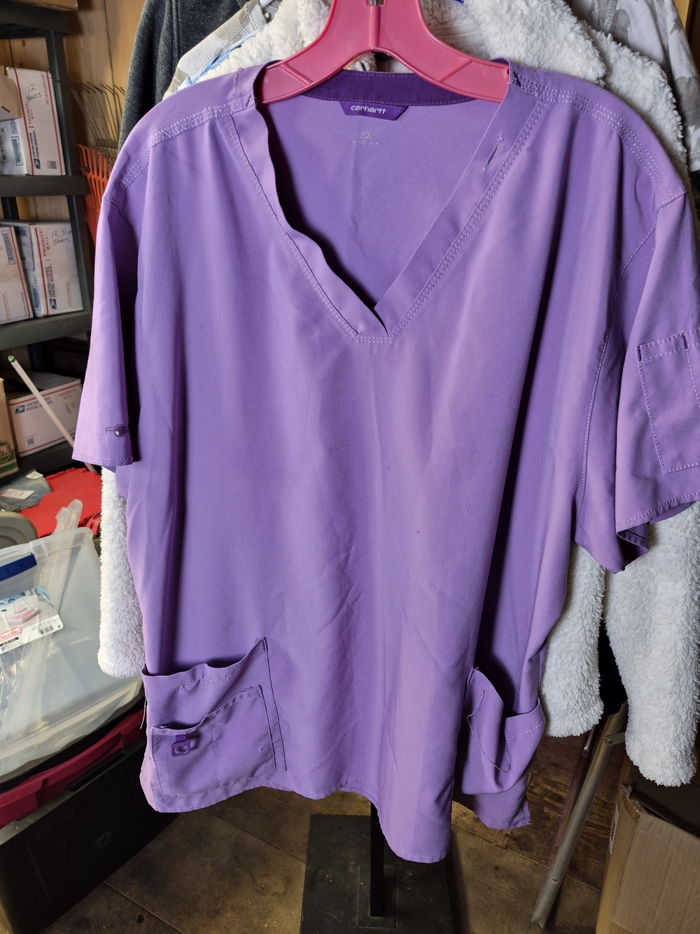 Carhartt Women’s Lavender V-Neck Scrub Top Bin 57